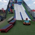 Na zjeżdżalni SNOWTUBING