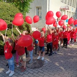 Dzieci z balonami